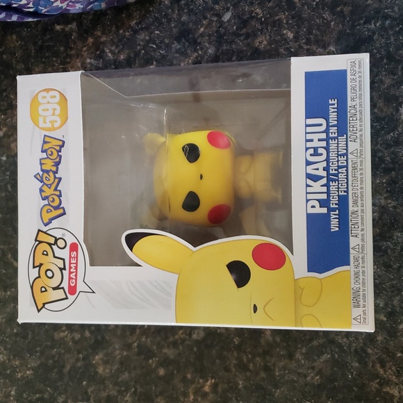 Funko Pikachu Vinyl Figure - Yellow and Red - Picture 1 of 1